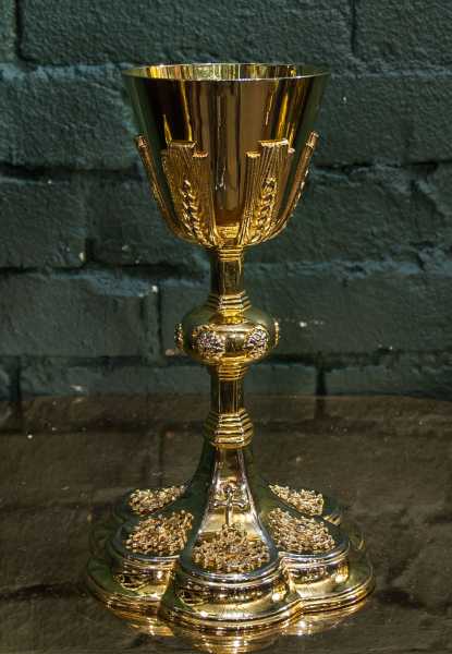 Antique-Chalice-80