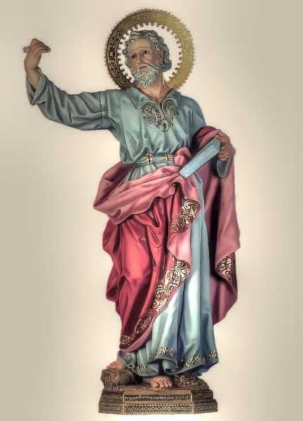 Saint-Bartholomew-the-Apostle-Statue