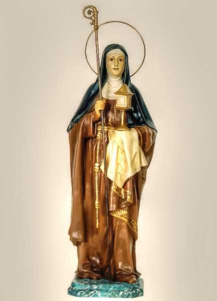 Saint-Clare-of-Assisi-Santa-Clara-Church-Statue