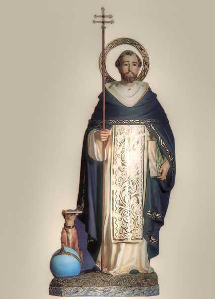 Saint-Dominic-of-Guzman-Statue-2