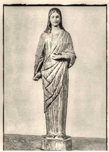 Saint-Lucy-Saint-Lucia-Statue-4
