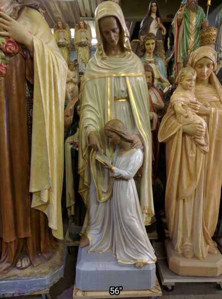 Saint-Anne-Statue-5